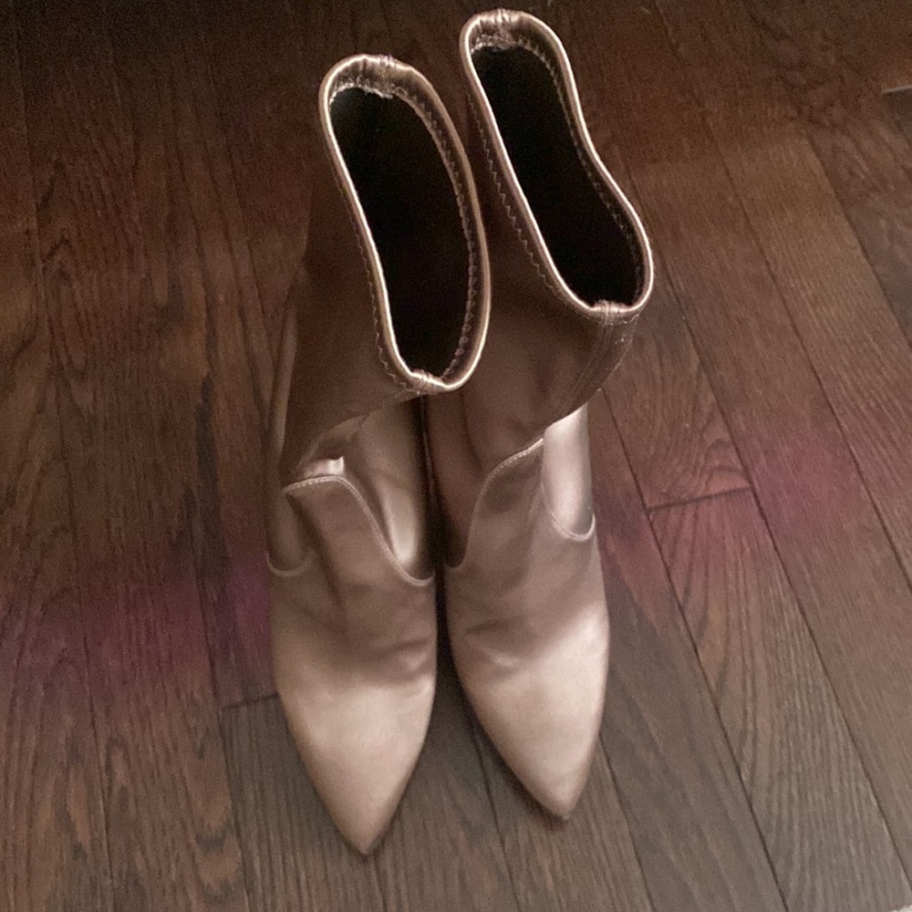 Stuart Weitzman Clinger Clinger Adobe Stretch Sat… - image 7